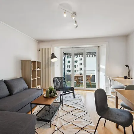 Comfortable Stay In Oerlikon 20 Minutes Away From Zurich Airport Exterior photo
