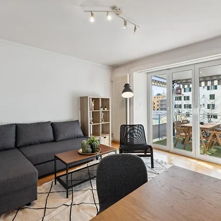 Comfortable Stay In Oerlikon 20 Minutes Away From Zurich Airport Exterior photo