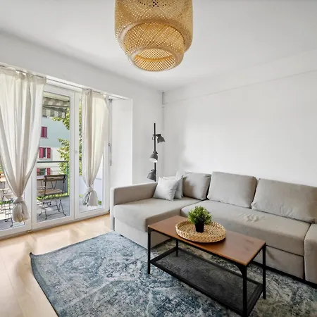 Comfortable Stay In Oerlikon 20 Minutes Away From Zurich Airport Exterior photo