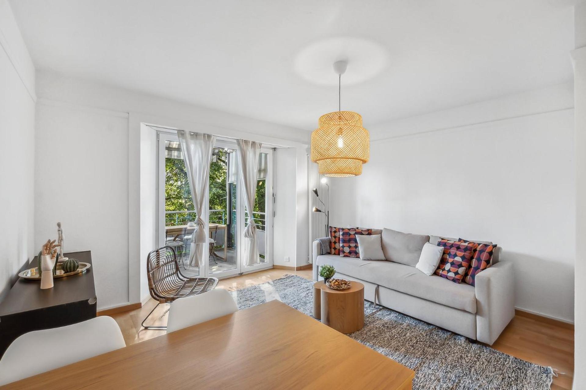 Appartement Comfortable In Oerlikon 20 Minutes Away From Airport Zurich