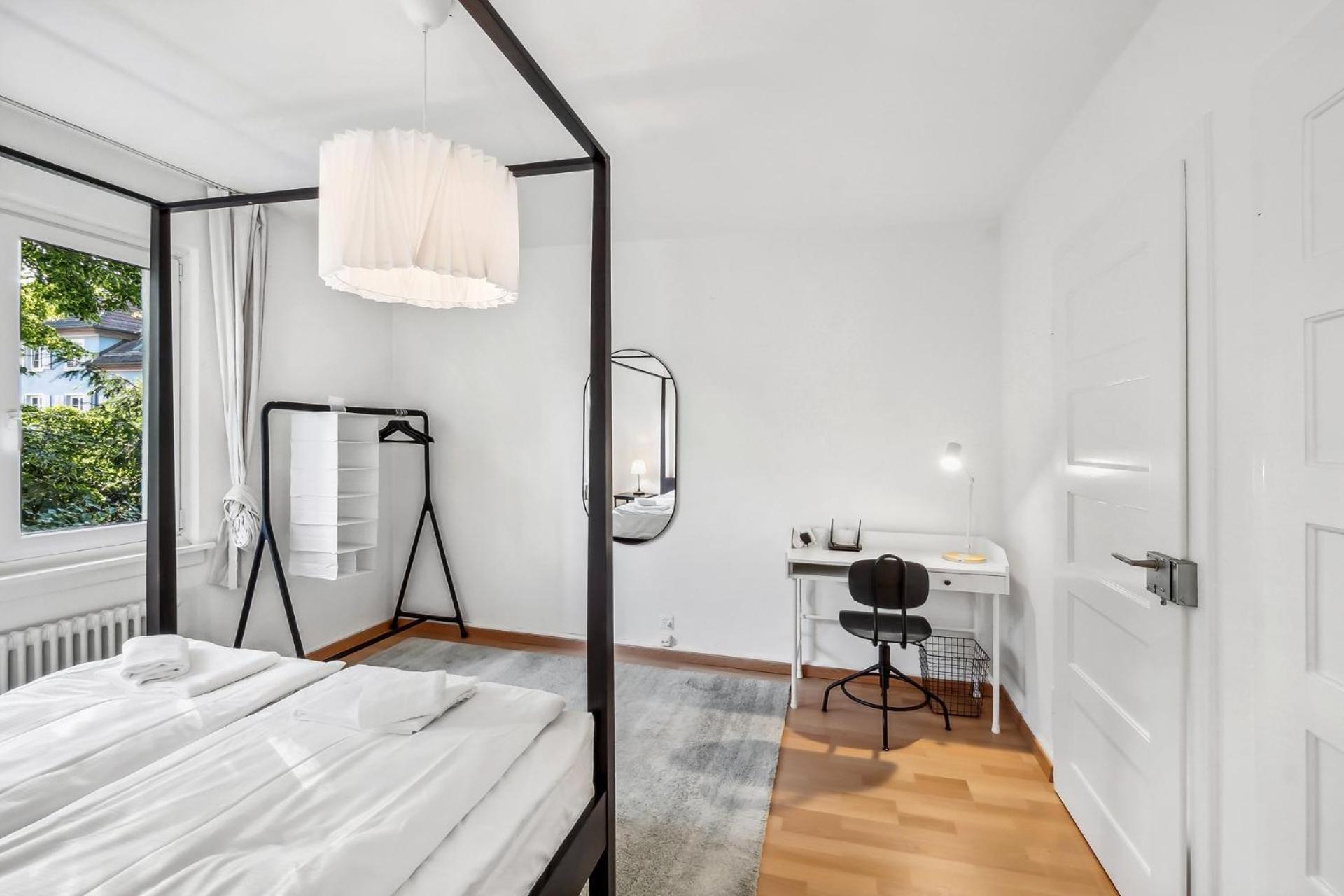 Appartement Comfortable In Oerlikon 20 Minutes Away From Airport *